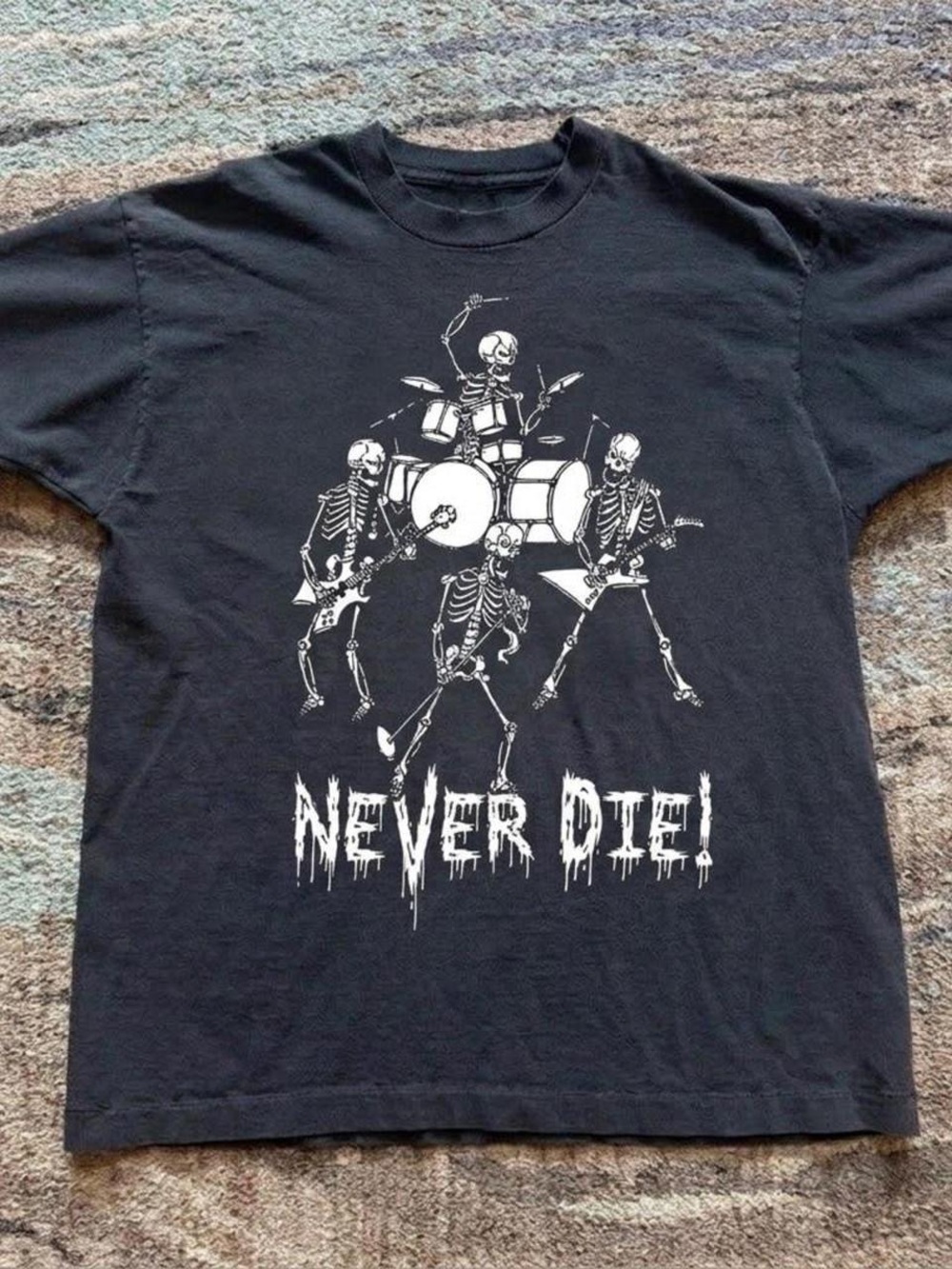Gildan Black Graphic Tee with White Skeleton Band